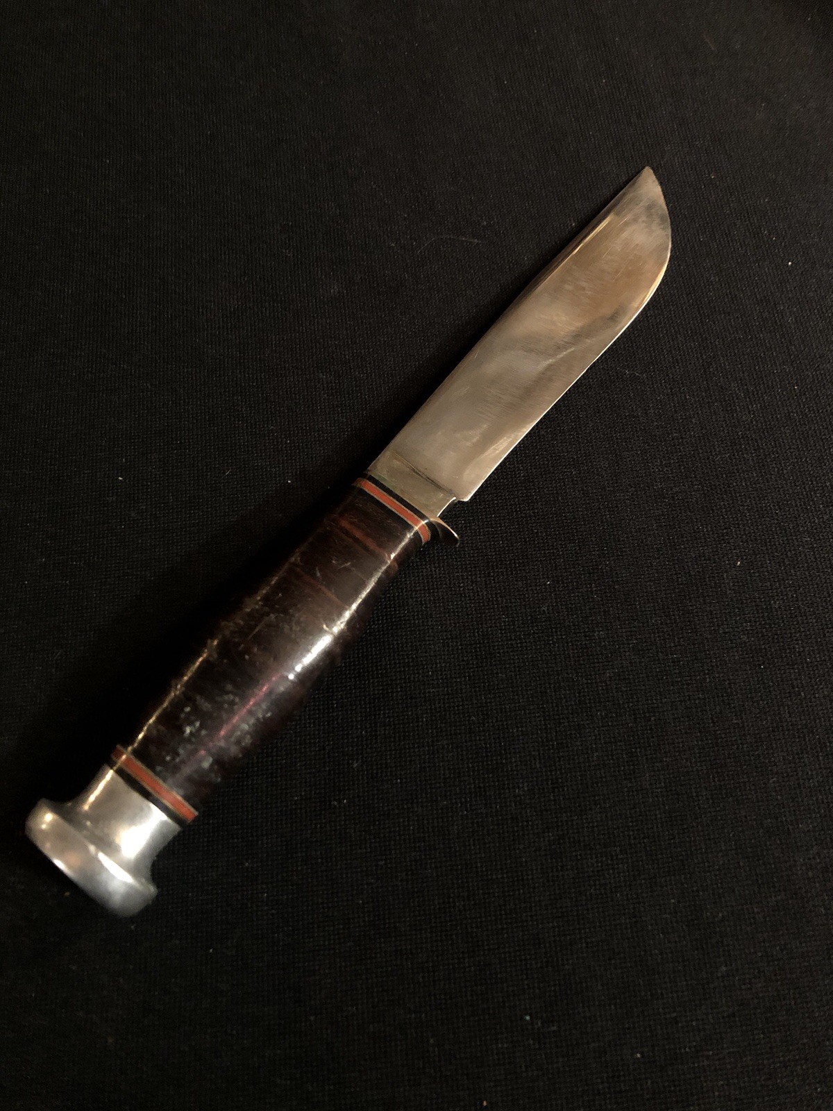 Ka-Bar Fixed Blade Fighting Knife And Sheath - Image 2